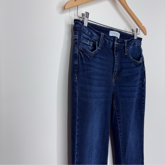 Flying Monkey Dark Wash Mid Rise Flare Leg Stretchable Jeans Size 29 - Picture 2 of 16